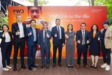 Lãi ròng tăng 6 lần dưới thời CEO gốc Việt, đế chế bảo hiểm của gia đình tỷ phú Lý Gia Thành "tung chiêu" mới tại Việt Nam