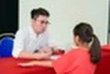 "Cháu gần như không nhớ khuôn mặt của mẹ": Lời tâm sự của cô bé 14 tuổi khiến chuyên gia xót xa