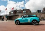 Quá nhanh: Hãng taxi của tỷ phú Phạm Nhật Vượng chính thức có mặt tại châu Âu