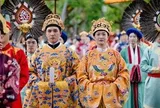 Rực rỡ sắc màu Việt phục tại Cố đô Huế