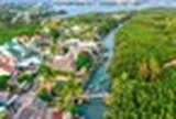 Việt Nam có 1 ngôi làng ví như "miền Tây thu nhỏ" được Forbes vinh danh: Hút khách thử "cảm giác mạnh", đang được đề cử Làng du lịch tốt nhất thế giới
