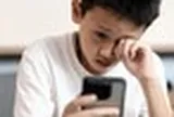 Cảnh báo đến những cha mẹ có con 12 tuổi đang sở hữu điện thoại thông minh