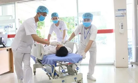 Bộ Y tế kiểm tra đột xuất việc trực cấp cứu, khám, chữa bệnh dịp Tết