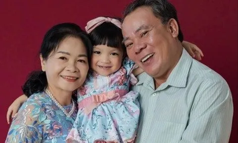 Diễn viên Phương Bình và vợ: Hơn 30 năm chịu cảnh "Ngưu Lang - Chức Nữ"