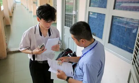Từ 2026, điểm thi tốt nghiệp không còn là "cửa chính" vào đại học, thí sinh cần lưu ý