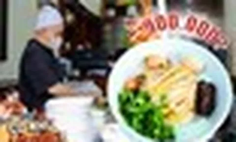 Ăn thử quán phở gà 900k đang ồn ào những ngày qua, kiểm tra hoá đơn mới thấy sự thật không như lời đồn!
