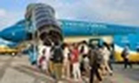 Quyền lợi mà bất cứ ai đi Vietnam Airlines cũng phải biết, được hưởng đặc quyền thương gia, sử dụng phòng VIP