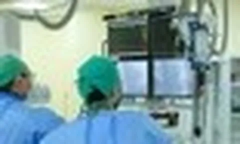 Rượu bia và hiểm họa nhồi máu cơ tim ở người trẻ