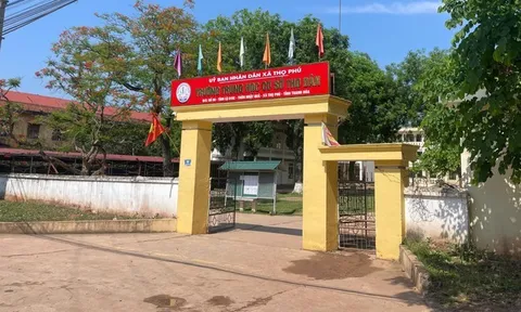 Phụ huynh ở Thanh Hóa được hoàn trả hơn 100 triệu đồng tiền ôn thi vào lớp 10 thu trái quy định