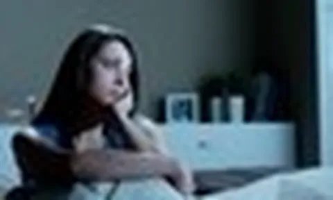 Một thói quen ăn tối khiến nhiều người giảm cân thất bại, mất ngủ và lão hóa sớm
