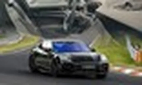 Porsche Panamera vừa ra mắt đã rục rịch có bản nâng cấp: Ngoại hình đổi nhẹ, 'lột xác' công nghệ bên trong để đấu Mercedes-AMG GT