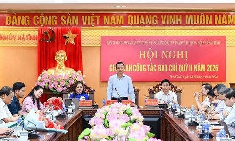 Hà Tĩnh nhấn mạnh mục tiêu tăng trưởng 2 con số, yêu cầu đẩy mạnh truyền thông các dự án lớn