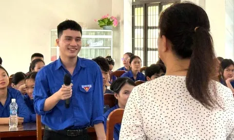 Đà Nẵng trang bị "lá chắn" pháp luật giúp thanh niên nhận diện tin giả trên mạng