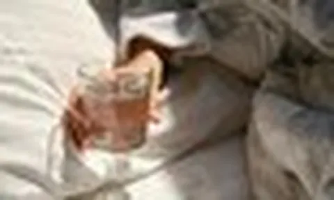 2 thời điểm uống nước giúp "né" đột quỵ, nhồi máu cơ tim: 5 nhóm người cần đặc biệt chú ý