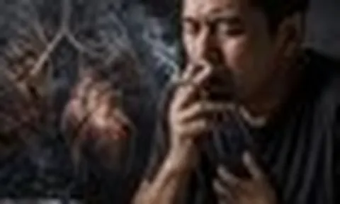 Bác sĩ cảnh báo: 4 DẤU HIỆU cơ thể đang suy kiệt, nhất là với đàn ông hút thuốc lâu năm nhưng vô tình bỏ qua