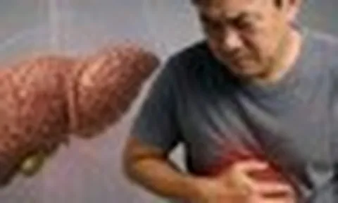 Bác sĩ chỉ: 5 ĐIỀU cảnh báo suy gan, nhiều người chỉ tưởng cơ thể đang "lão hóa"
