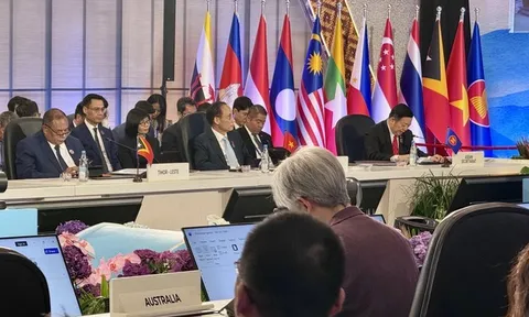 Phát huy vai trò trung tâm của ASEAN trong việc định hướng đối thoại và hợp tác khu vực