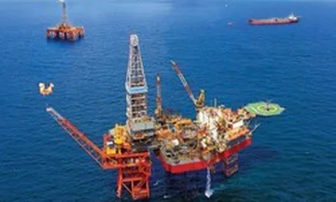 Việt Nam khởi công mỏ khí đốt 12,4 tỷ m³ giữa đại dương: Hơn 10.000 tỷ đồng, xây đường ống dài 32 km đón dòng khí đầu tiên vào năm sau