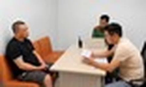 10 ngày trước, một hành khách mang hộ chiếu Trung Quốc bị chặn lại ở cửa khẩu sân bay Nội Bài
