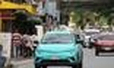 Một quốc gia Đông Nam Á tung gói hỗ trợ 1 tỷ USD, mơ thành 'ông trùm xe điện' khu vực