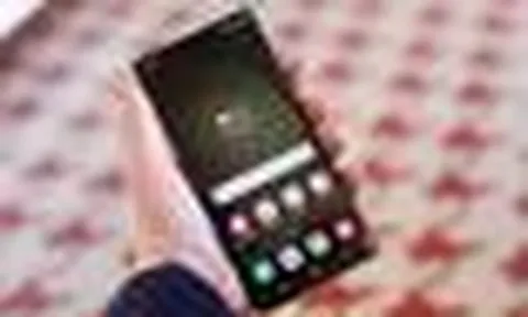 Điện thoại xuất hiện biểu tượng lạ này, tất cả người dùng Samsung cần kiểm tra cài đặt của mình