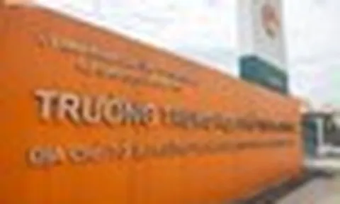 Khởi tố thêm Hiệu trưởng trường chuyên Tuyên Quang và 6 người trong vụ 147 điểm 10 môn Toán