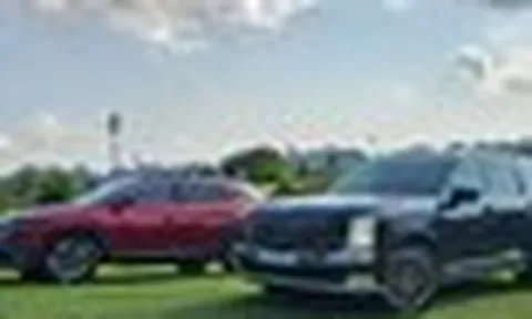 Xe điện hóa "chiếm sóng" thị trường ô tô tháng 7