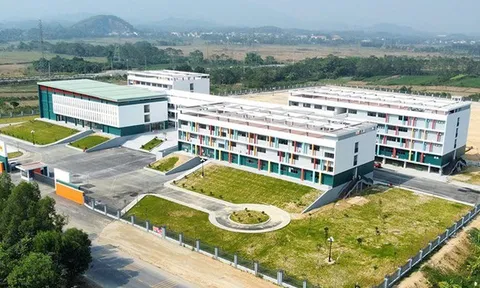 Bộ GD&ĐT lập đoàn giám sát thi lại tốt nghiệp THPT tại Tuyên Quang