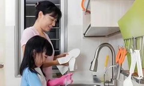 Thứ nhiều cha mẹ Việt vô tình lấy mất của con, người Do Thái lại cố giữ bằng được