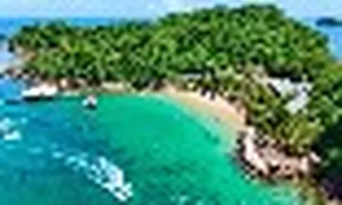 Không phải Bali, Phuket hay Maldives, một hòn đảo của Việt Nam lọt Top 10 hấp dẫn nhất thế giới, góp mặt cùng loạt điểm đến đình đám của Na Uy, Hy Lạp, Philippines