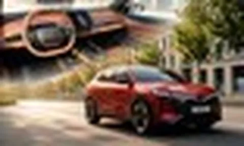 Tin xe 18/8: VinFast VF 8 mới lộ nội thất, Skoda Slavia 2026 lộ diện