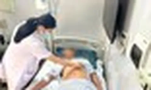 Suýt liệt tay chân vì nhầm hạ kali với hạ canxi