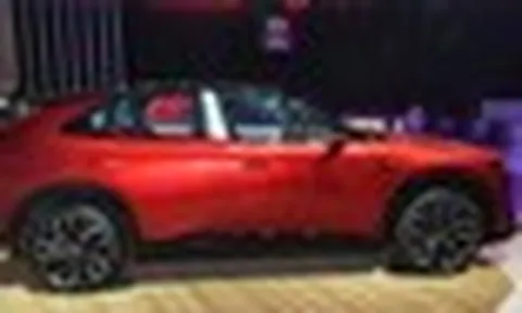 Mazda CX-6e 2026 ra mắt: Nâng cấp LiDAR, hỗ trợ lái tới 130 km/h, có cả bản EV và EREV