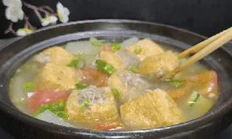 Món ăn này rất ngon, chỉ cần nấu một nồi toàn nguyên liệu đơn giản thôi là đủ khiến cả nhà "ăn tì tì"