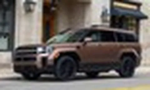 Hyundai Santa Fe sắp có bản EREV: Đầy bình chạy gần 1.000km, ra mắt ngay năm sau