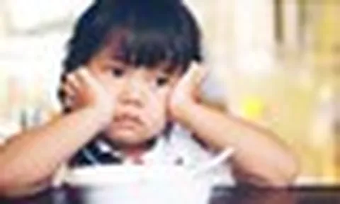 Khoa học não bộ cảnh báo: 4 câu cửa miệng của cha mẹ đang khiến não bộ trẻ “đóng lại”, sau 12 tuổi rất khó bù đắp