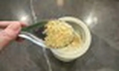3 thói quen ăn hạt nêm cần bỏ ngay