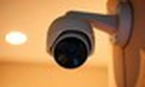 Cảnh báo khẩn cấp đến với các gia đình đang lắp camera an ninh trong nhà