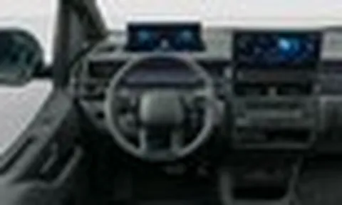 Hyundai Staria thuần điện ra mắt: Dài hơn 5,2 m, chở 9 người, đi gần 450 km/sạc