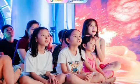 Gigaversal: Khám phá thế giới khủng long và vũ trụ 12D+ tại Gigamall