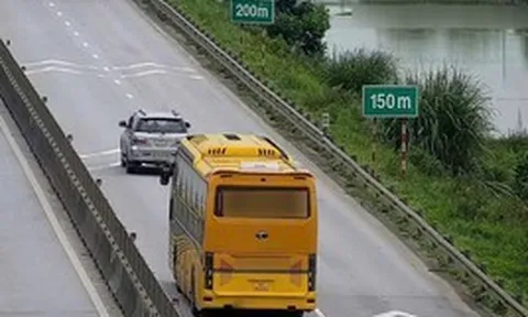 Phó Thủ tướng: Đặt biển báo tại đoạn cao tốc xử phạt lỗi không giữ khoảng cách