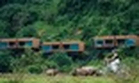 Phát hiện ngôi làng có hơn 600 căn nhà "biết nổi" mỗi khi nước dâng, từng được vinh danh tốt nhất thế giới