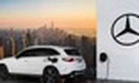 Điện hóa xe sang trở thành chiến lược dài hạn