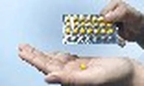 Tự dùng thuốc tránh thai 10 tháng, người phụ nữ 36 tuổi bị thuyên tắc phổi