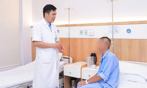 Từ tiên lượng chỉ sống được vài tháng, bệnh nhân ung thư từng bước ổn định sức khoẻ