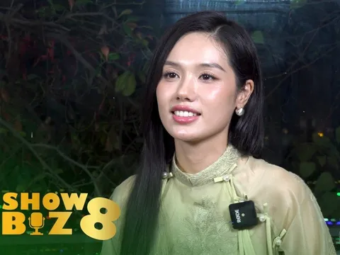 "Nữ tiếp viên gợi cảm" Trâm Anh: Tôi thích bạn trai lớn hơn nhiều tuổi