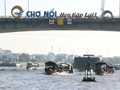 Phó Chủ tịch Cần Thơ: Hướng đến khai thác chợ nổi cả ngày lẫn đêm
