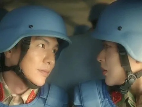 Cặp quân nhân phim VTV gây sốt, được so sánh với "Hậu duệ Mặt trời"