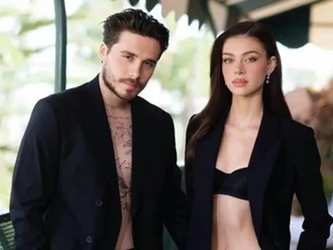 Bạn thân của gia đình Beckham: “Brooklyn đang mù quáng trong tình yêu”