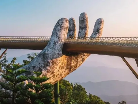 Cầu Vàng Đà Nẵng đứng thứ 4 trong danh sách 19 cây cầu đẹp nhất thế giới